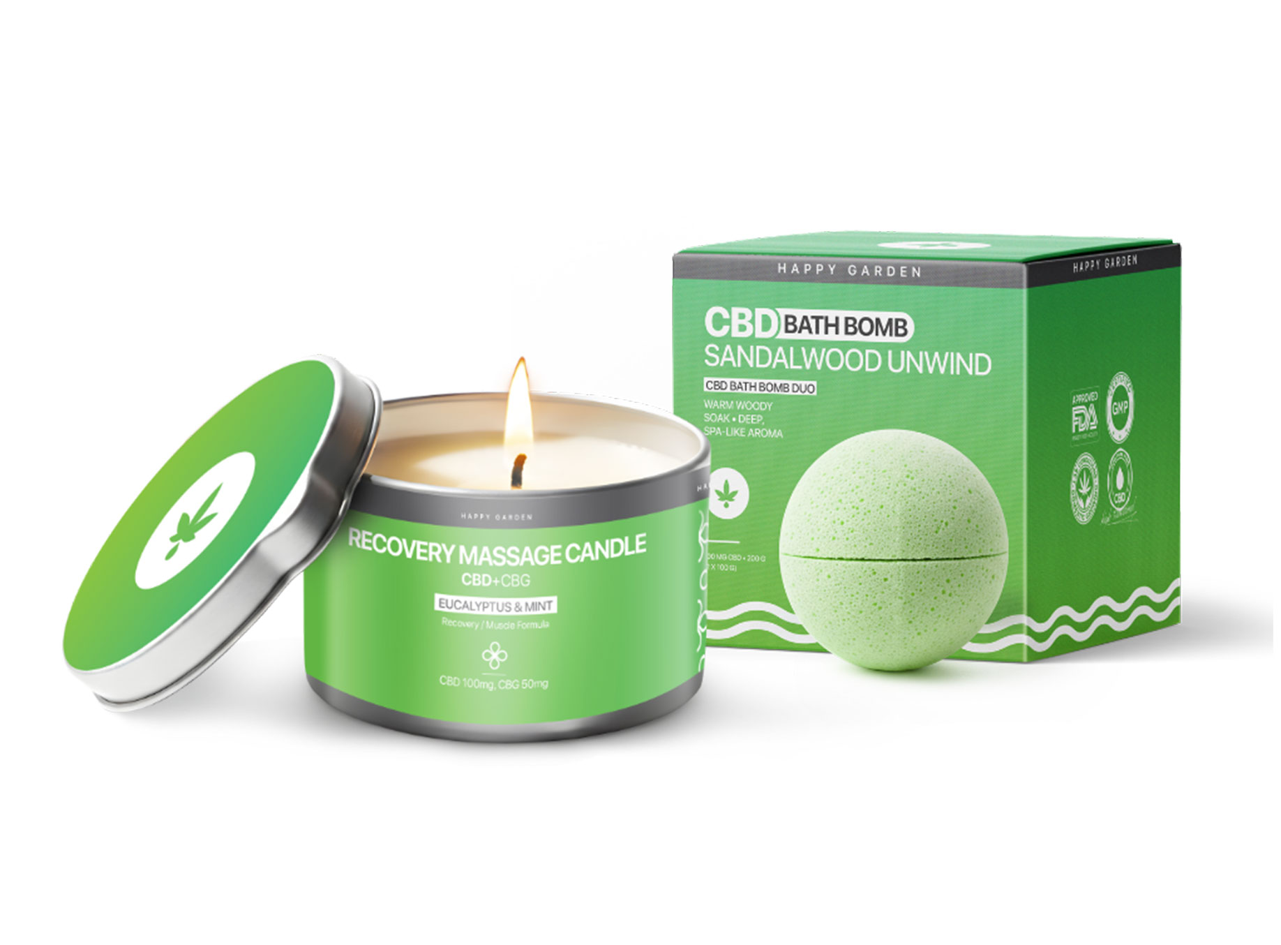 A Recovery Massage Candle zöld doboza égő kanóccal egy zöld CBD fürdőbomba és a hozzá illő doboz mellett ül a Happy Garden Sandalwood Unwind feliratú dobozában, amely tökéletes egy pihentető estéhez a CBD olaj vásárlás után.